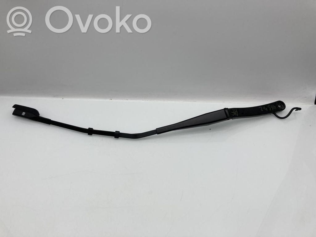 Tesla Model 3 Ramię wycieraczki szyby przedniej / czołowej 