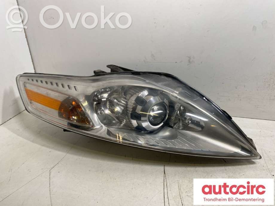 Ford Mondeo MK IV Lampa przednia 