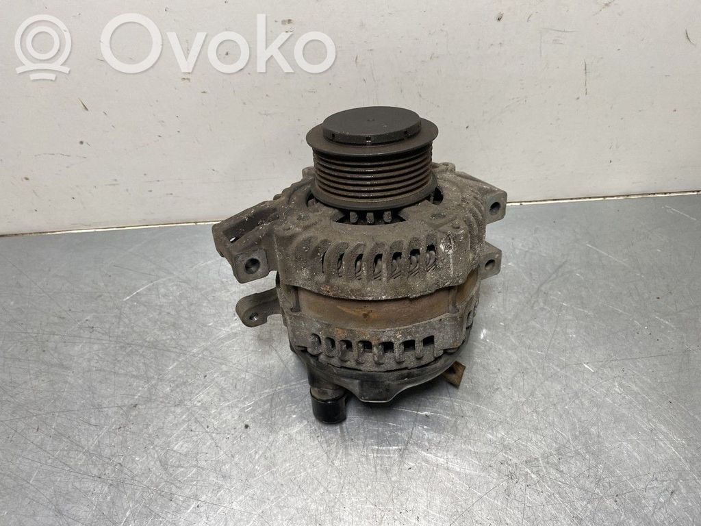 Honda CR-V Alternator 