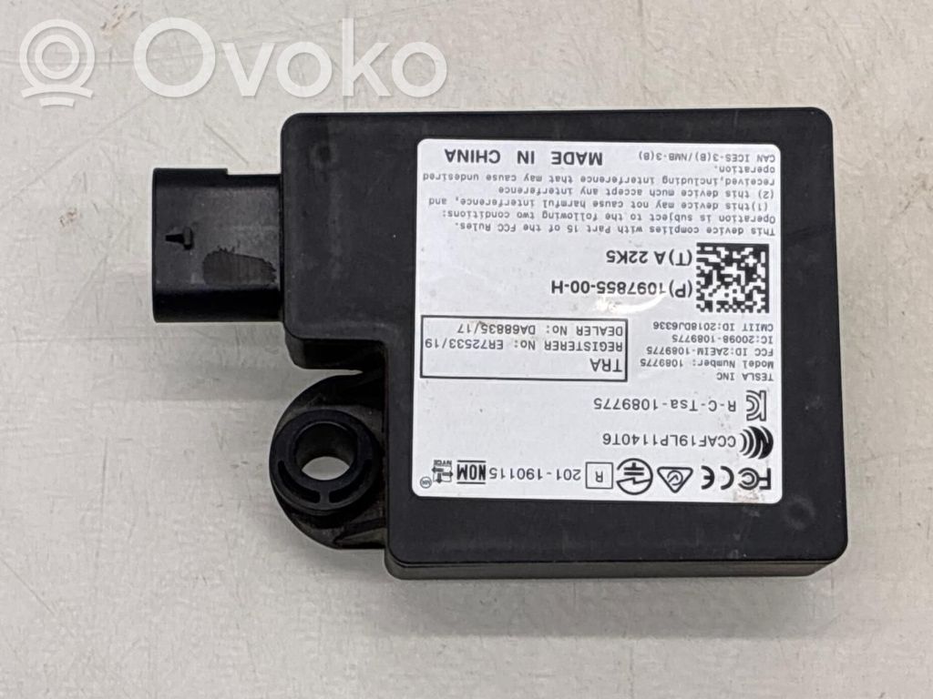 Tesla Model 3 Other control units/modules 