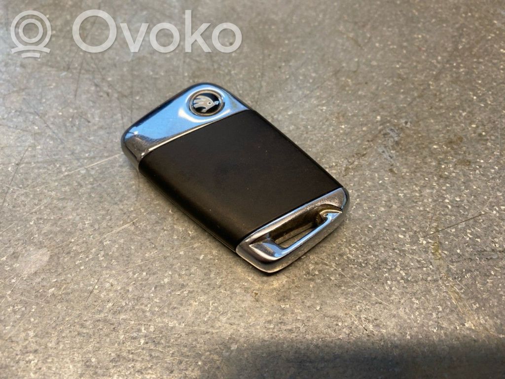 Skoda Superb B8 (3V) Ignition key/card 