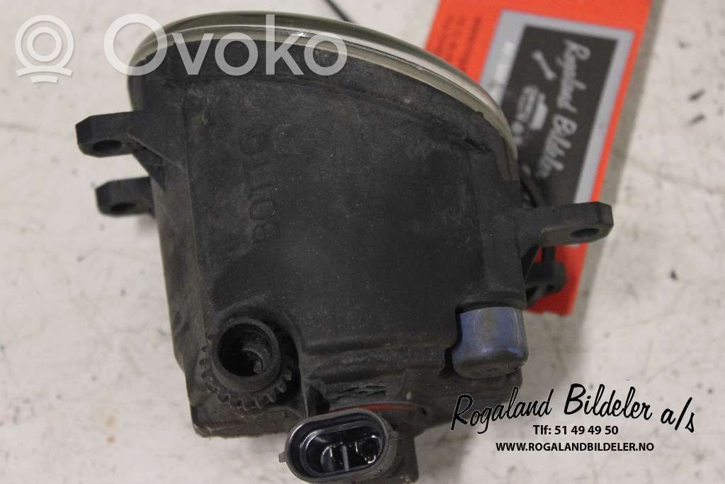 Toyota Avensis T250 Nebelscheinwerfer vorne 
