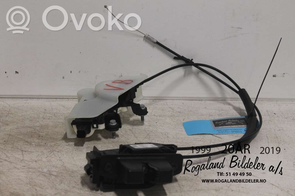 Tesla Model X Etuoven lukko 