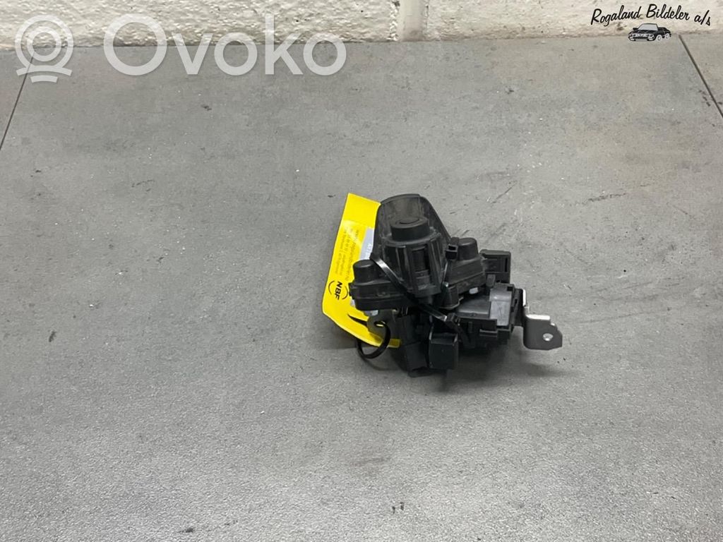Toyota Aygo AB40 Serratura portiera anteriore