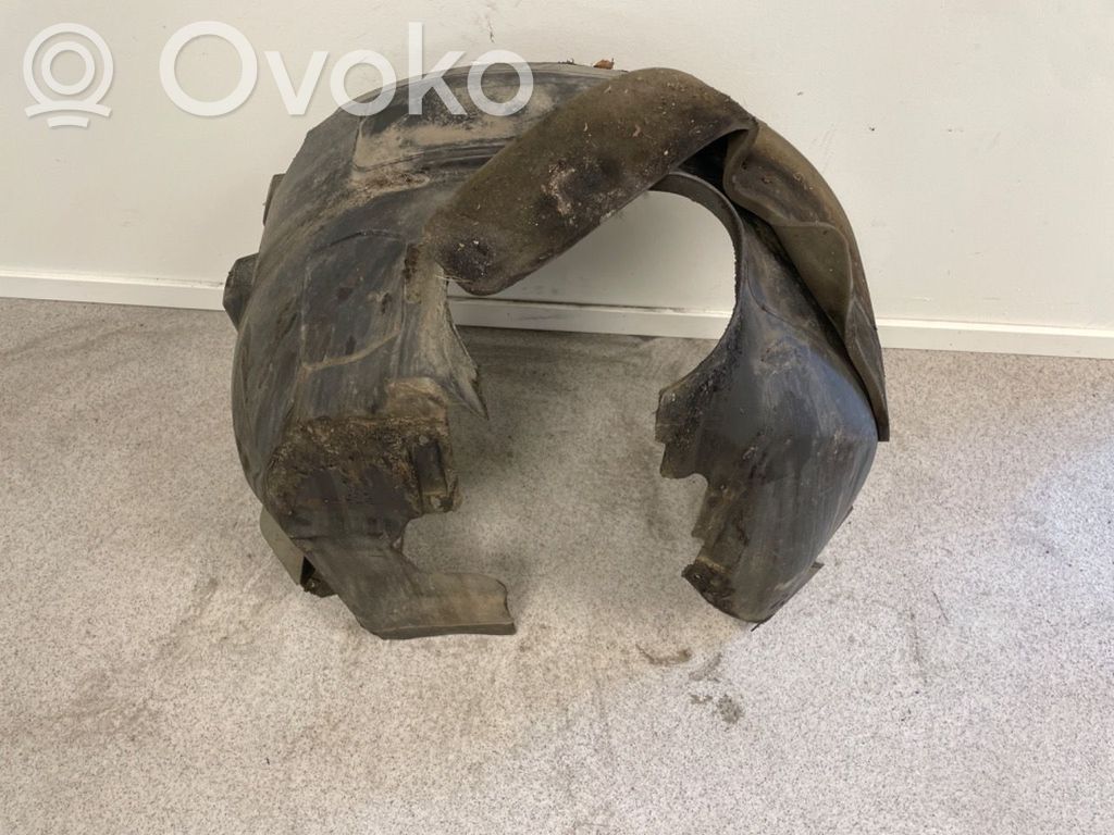 Ford Focus Rivestimento paraspruzzi passaruota anteriore 