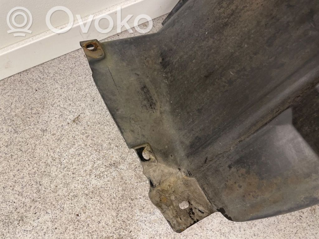 BMW 1 E81 E87 Nadkole przednie 