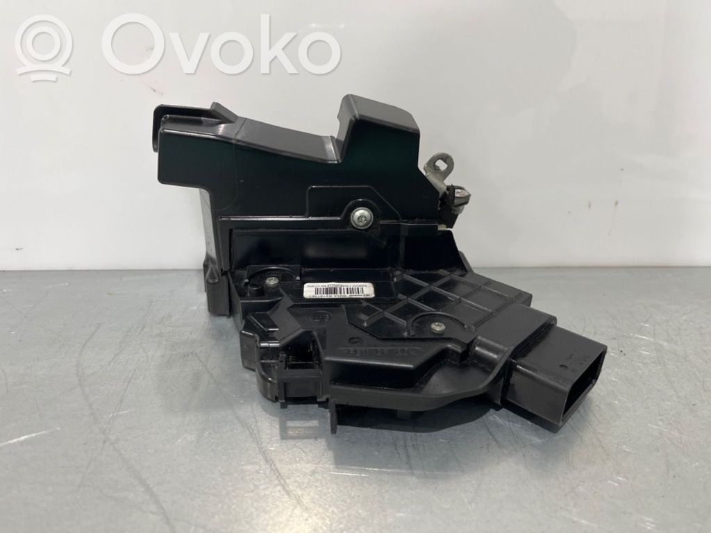Ford Focus Zamek drzwi przednich 