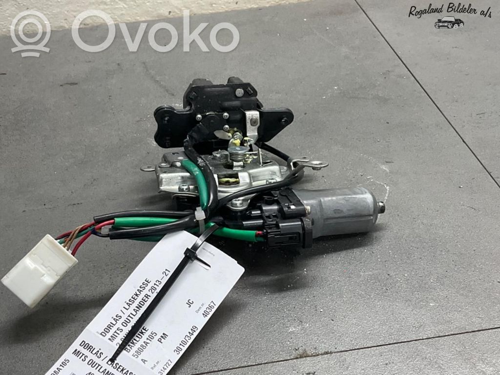 Etuoven lukko   5808A105,5808A105,5808A105,5808A105