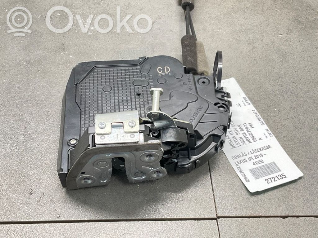 Lexus UX Etuoven lukko 