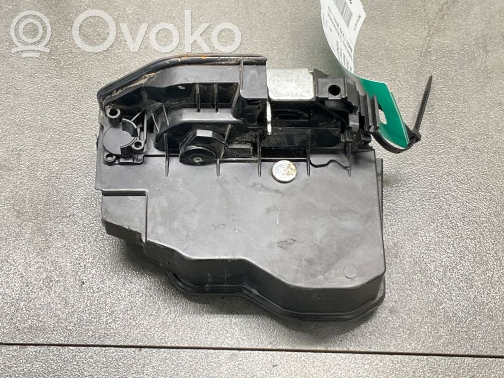 BMW 1 F20 F21 Serrure de porte avant