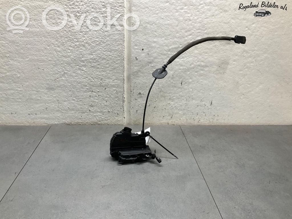 Etuoven lukko   805020094R,805020094R,805020094R,805020094R