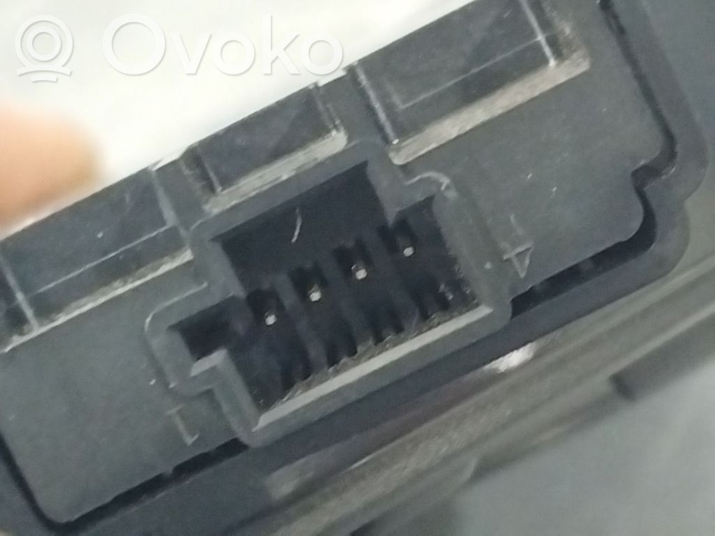 BMW 5 G30 G31 G38 Autres commutateurs / boutons / leviers 