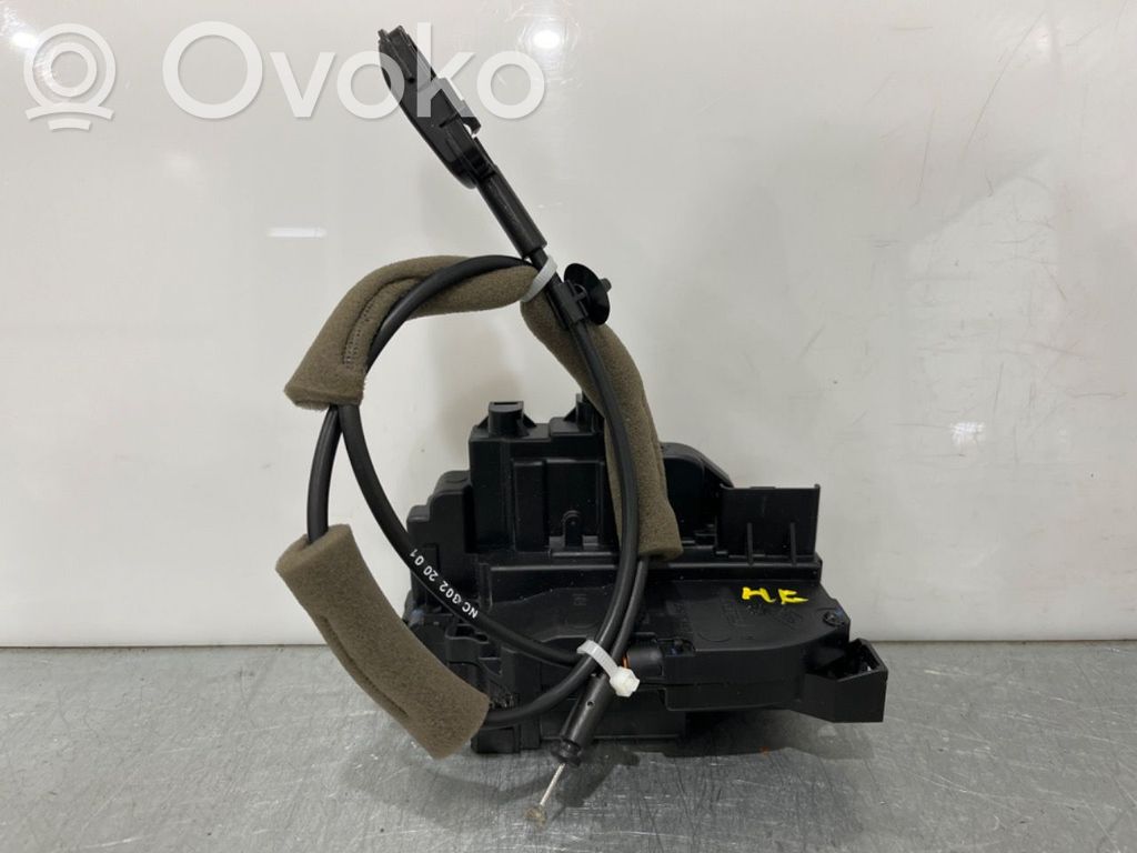 Nissan NV400 Front door lock 