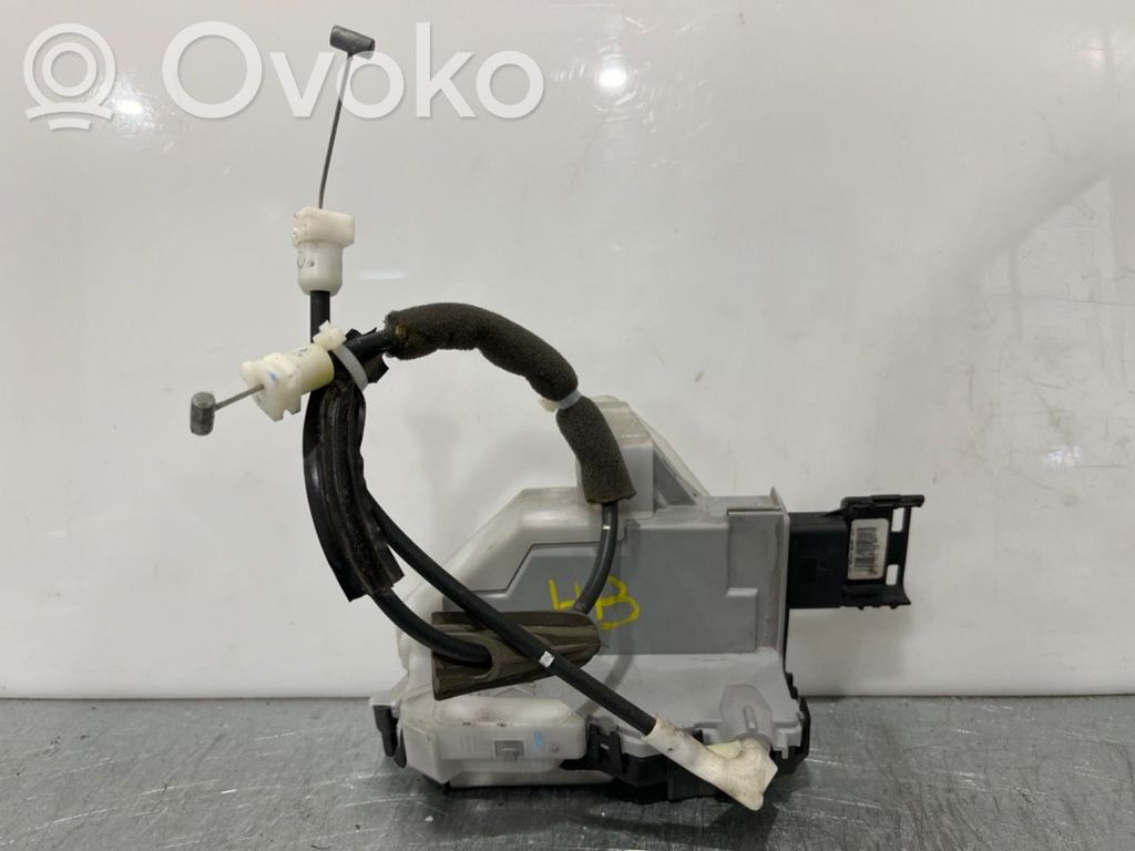 Citroen C3 Aizmugurē slēdzene 