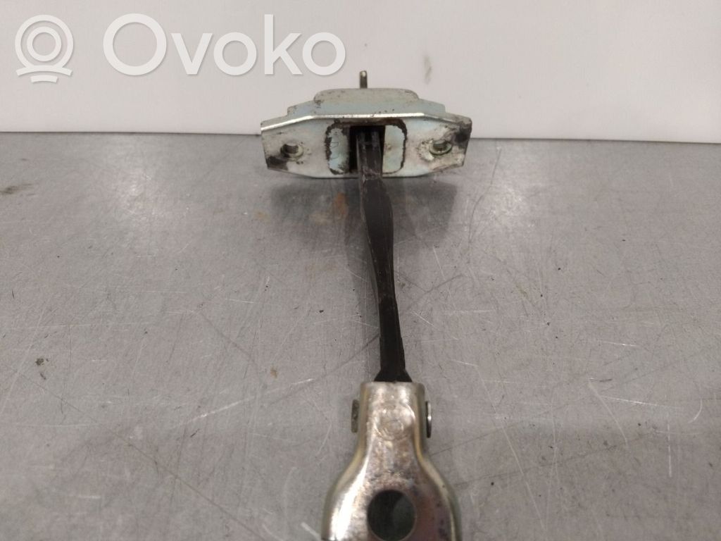 Toyota Yaris Cerniera finecorsa della portiera anteriore 