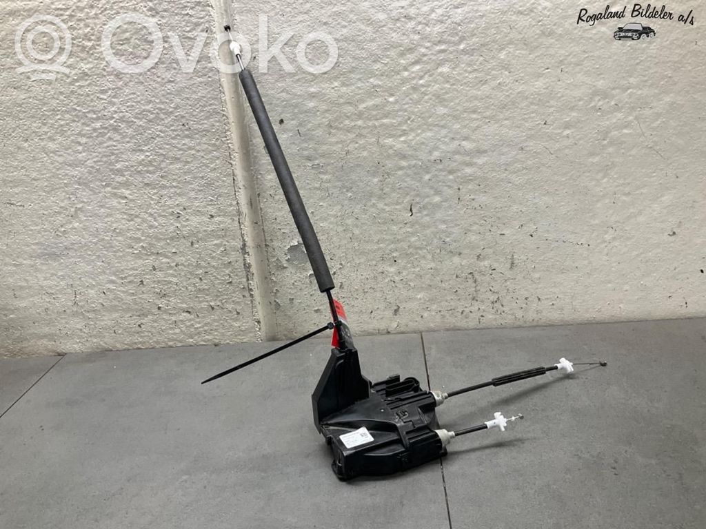 Jaguar I-Pace Etuoven lukko 