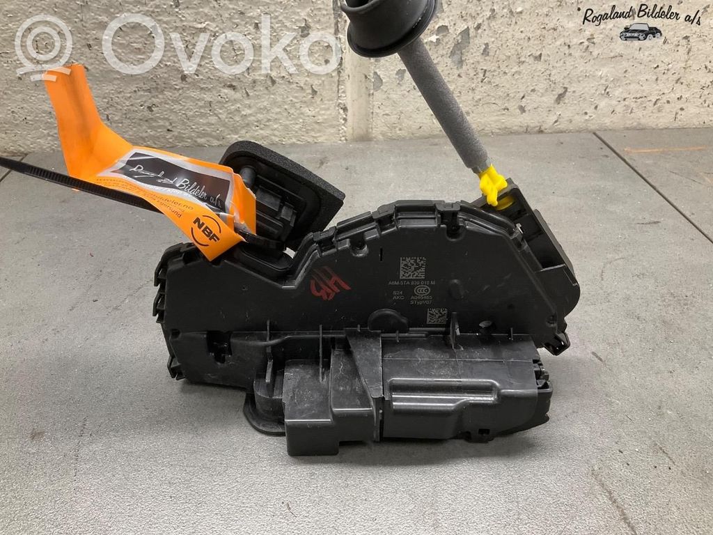 Audi A3 8Y Serratura portiera anteriore