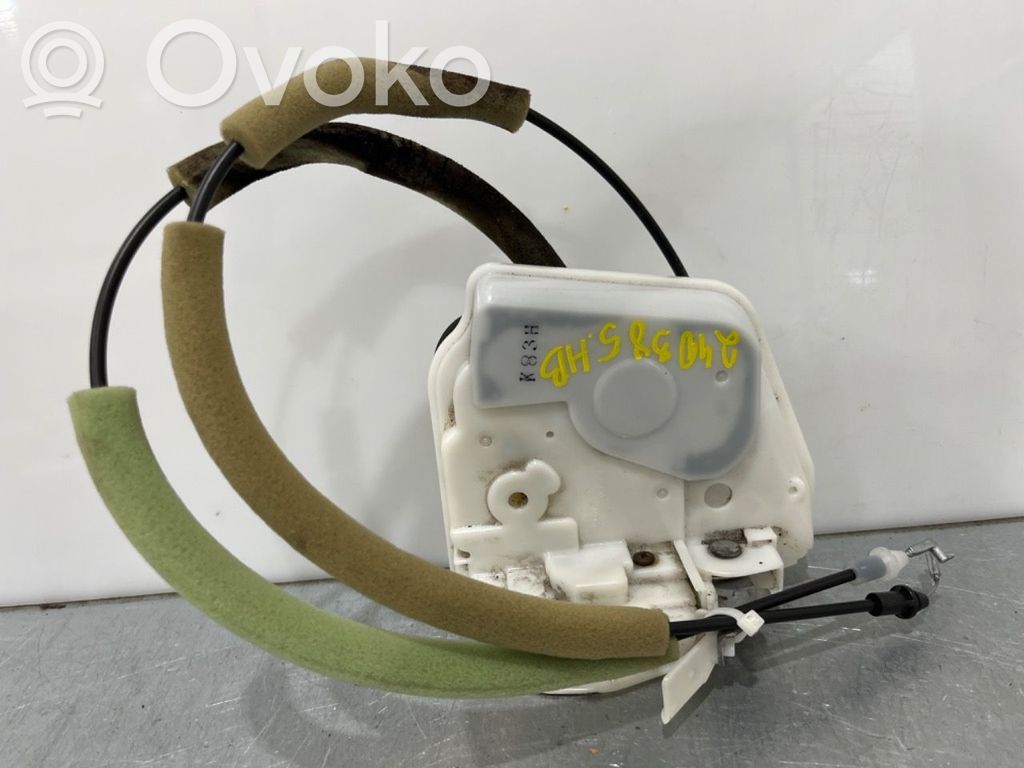 Mazda 6 Takaoven lukko 