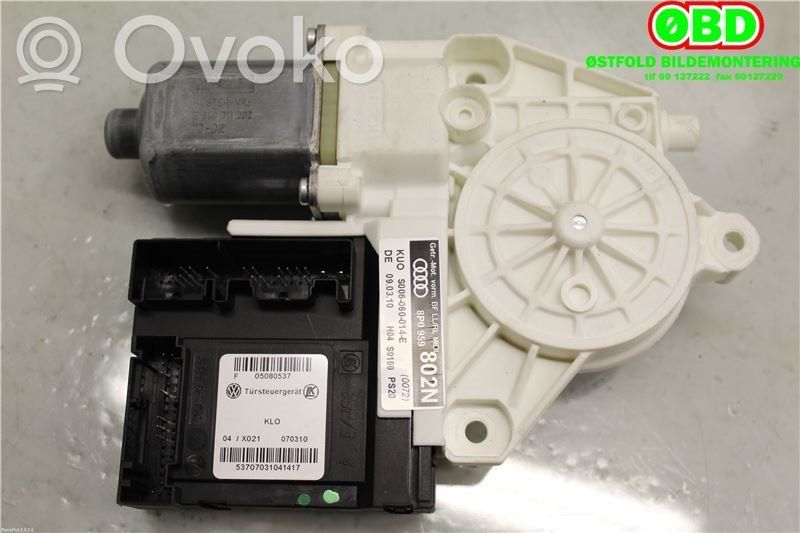 Audi A3 S3 8P Alzacristalli elettrico della portiera anteriore 