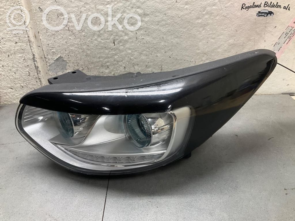 Phare frontale   92101E40101D,92101E40101D,92101E40101D