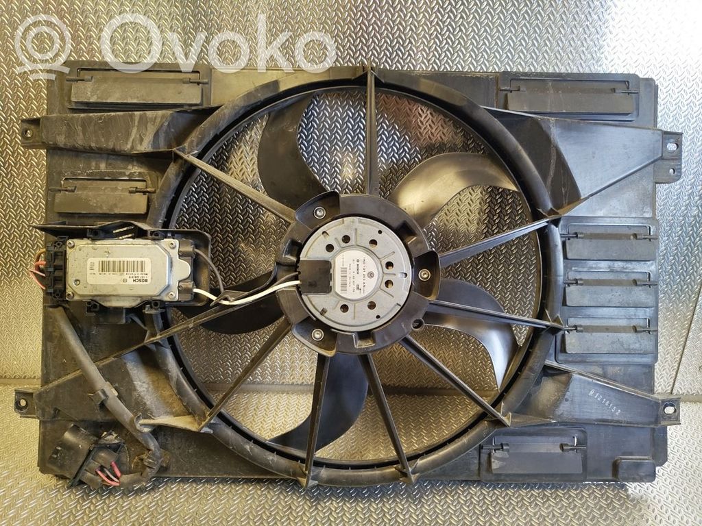 Volkswagen Golf VI Osłona wentylatora chłodnicy 