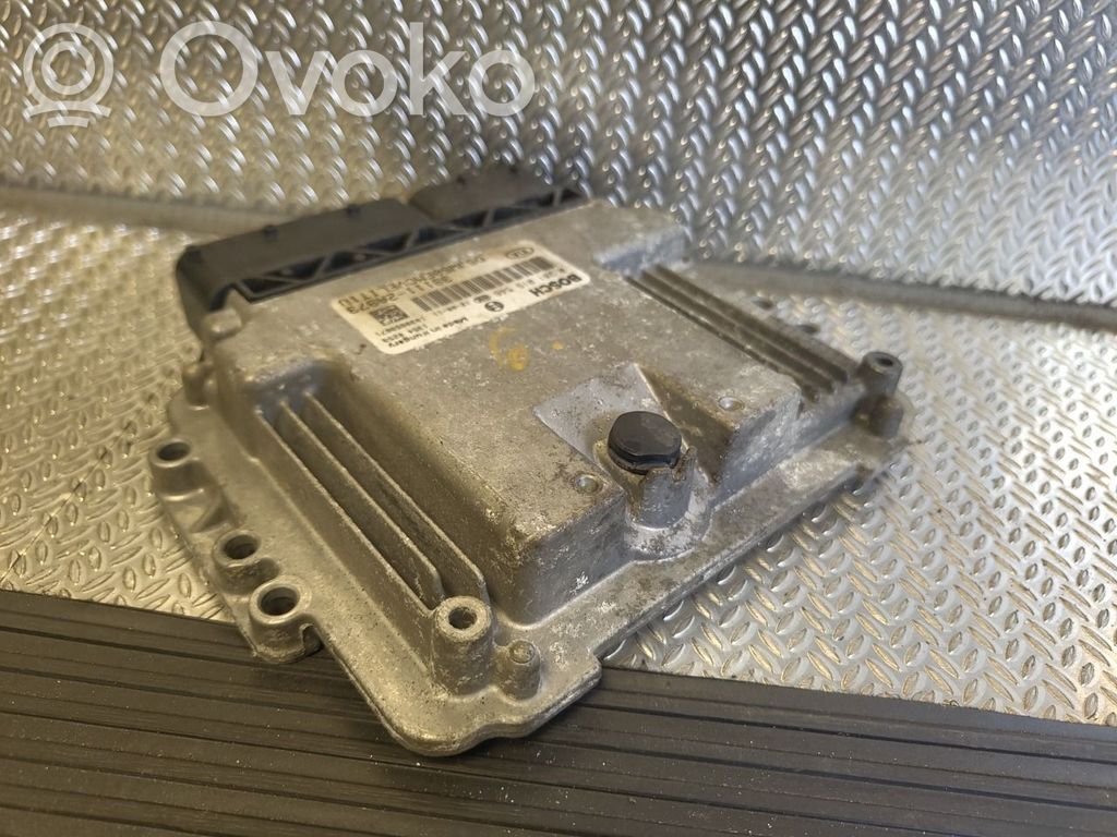 KIA Ceed Moottorin ohjainlaite/moduuli (käytetyt) 