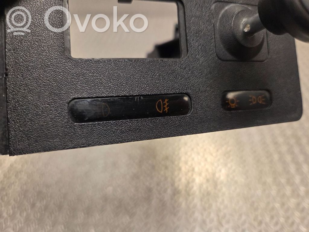 Light switch   61311376001,30487000,30487000,30487000,61311376001