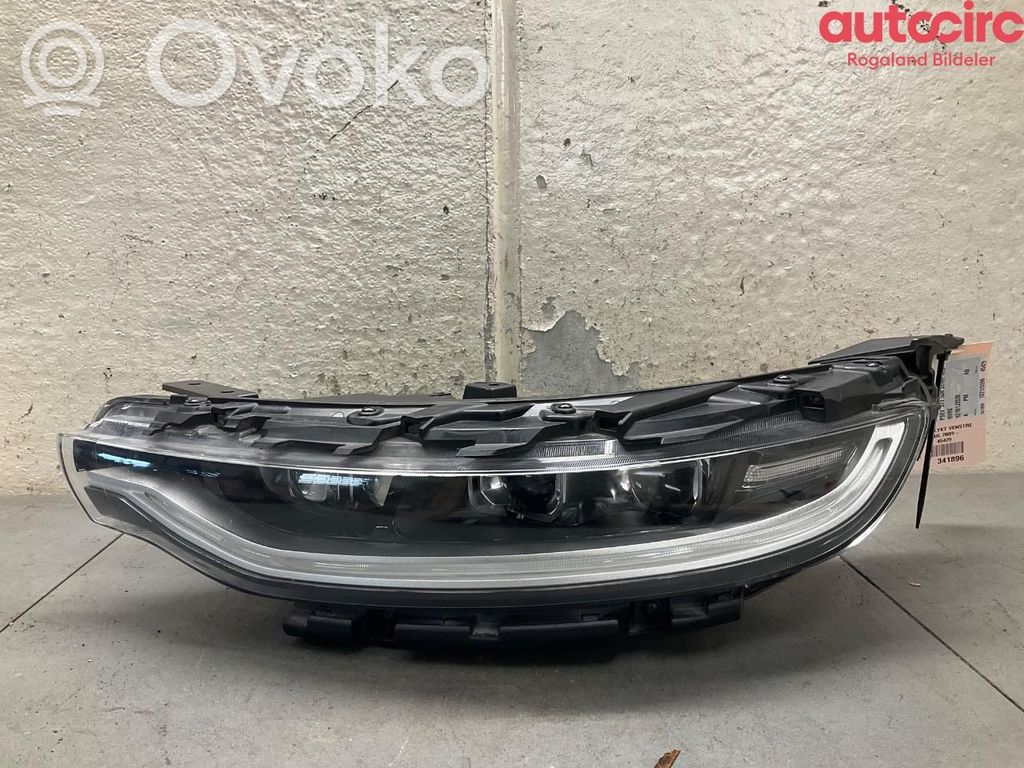 KIA Soul Lampa przednia 