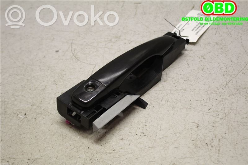 Nissan Qashqai Etuoven ulkokahva 