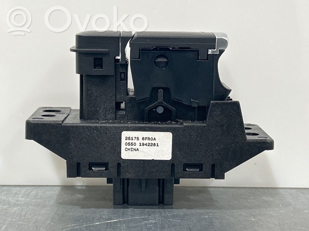 Nissan Qashqai Comutator frână parcare 