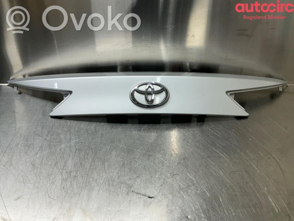 Toyota Auris E180 Altra parte esteriore 