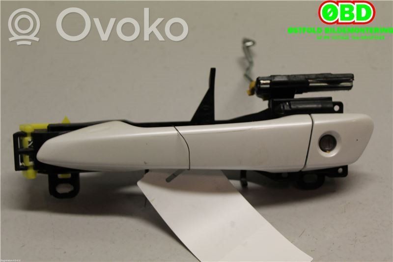Lexus CT 200H Etuoven ulkokahva