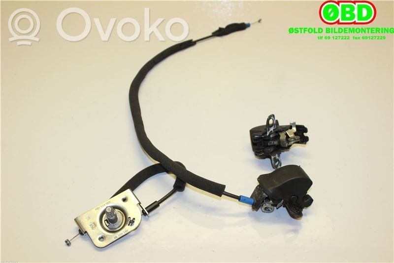 Opel Combo C Etuoven lukko 