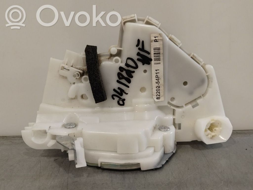 Suzuki Vitara (LY) Zamek drzwi przednich 