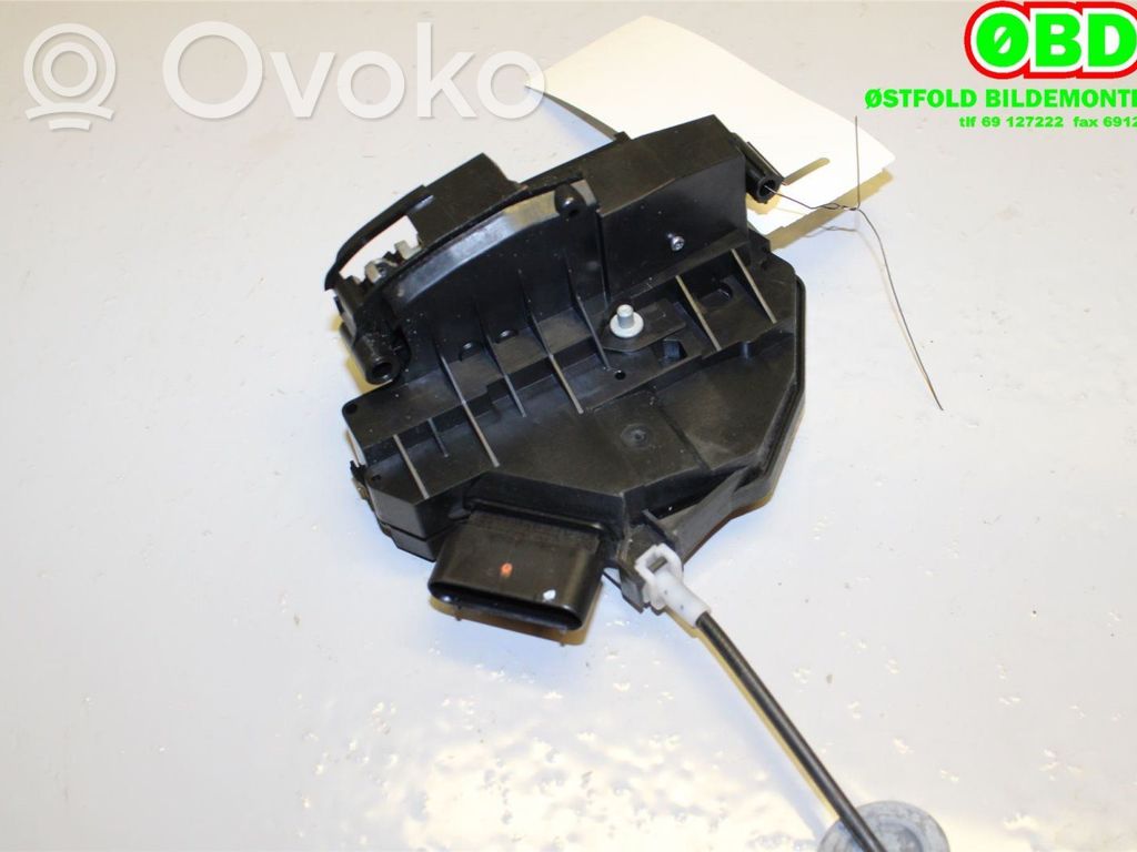 Volvo V60 Zamek drzwi tylnych 
