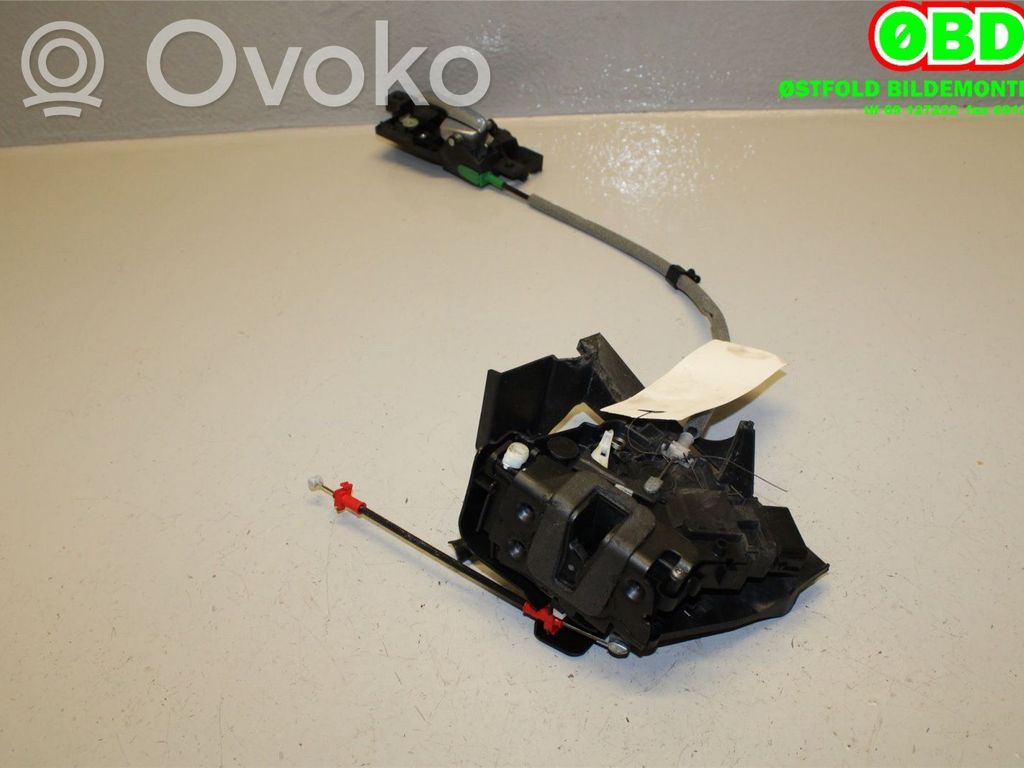 Ford Mondeo MK IV Serratura portiera posteriore 