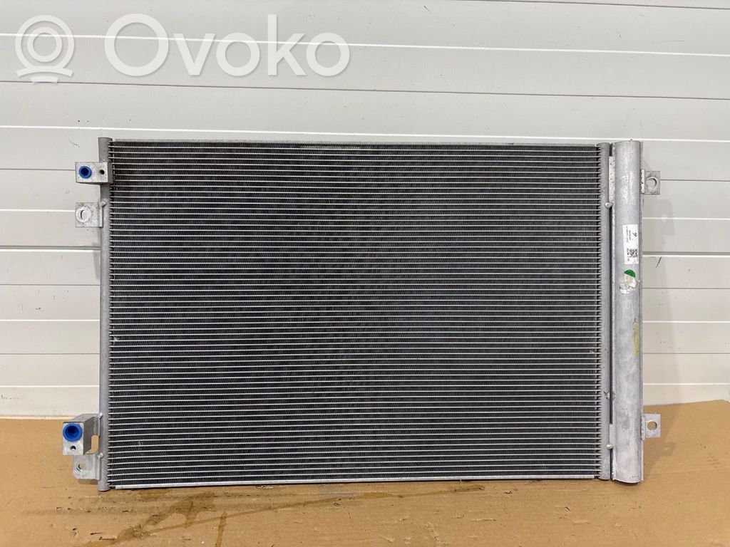 MG MG4 ev Coolant radiator 