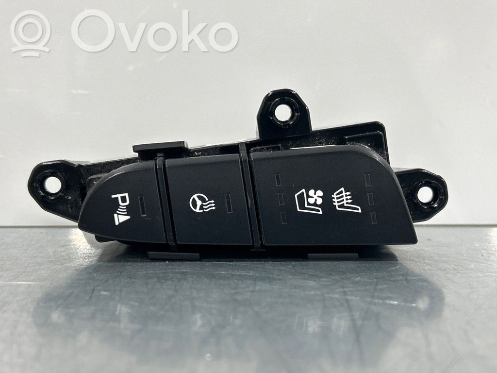 KIA Soul Comutator încălzire scaune 