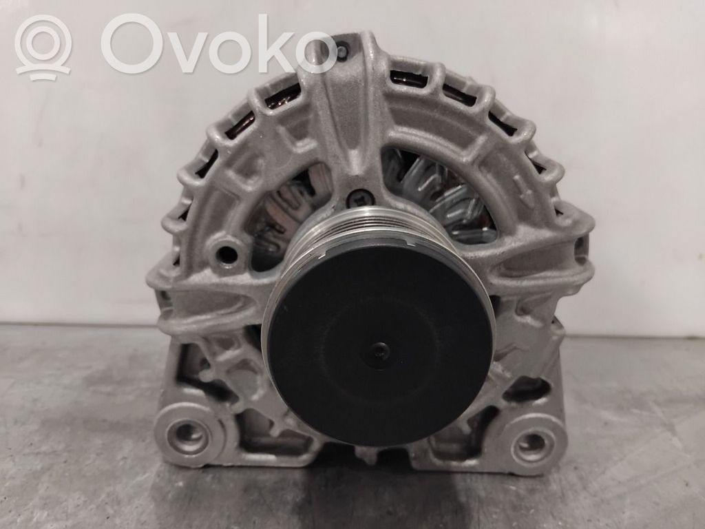 Nissan Qashqai Generator/alternator 