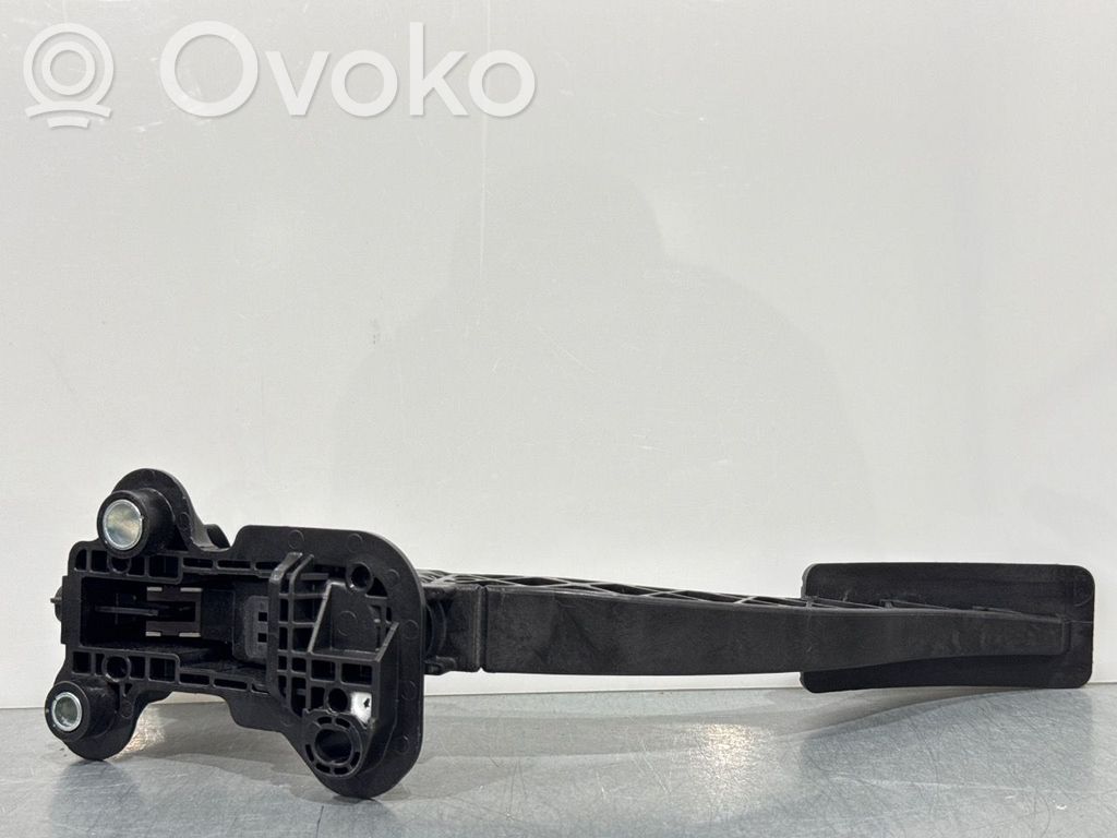 Mitsubishi Outlander Gaspedal 