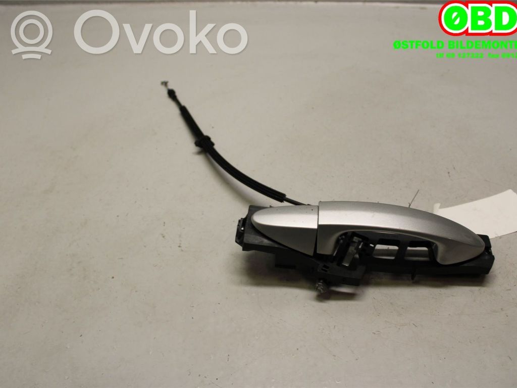 Ford Transit Courier Manecilla externa puerta delantera 