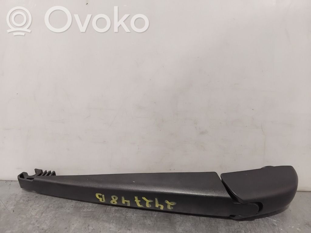 Toyota RAV 4 (XA50) Ramię wycieraczki szyby tylnej 