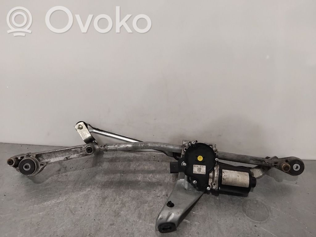 Mercedes-Benz B W246 W242 Silniczek wycieraczek szyby przedniej / czołowej 