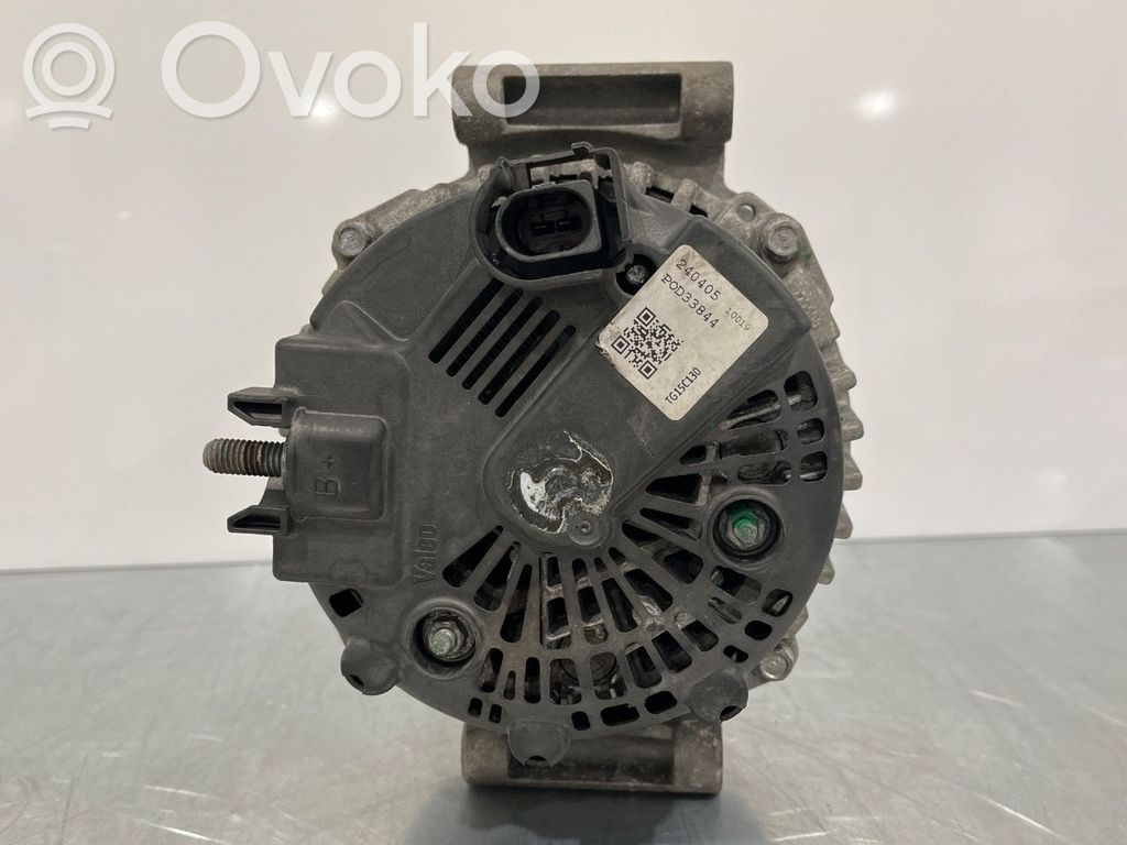 Mercedes-Benz C W204 Alternator 