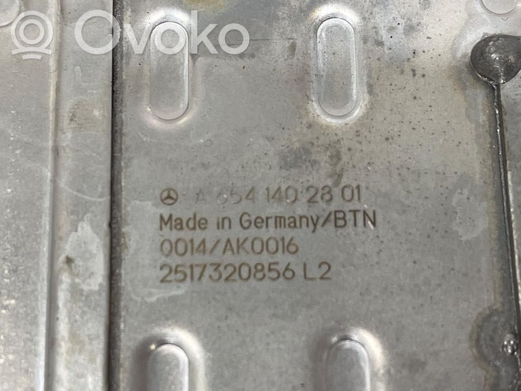 Mercedes-Benz Vito Viano W447 Клапан EGR