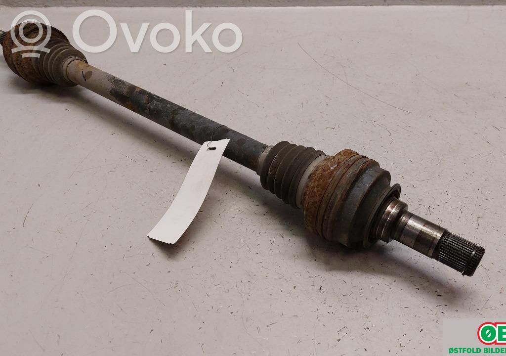 Volkswagen Touareg II Półoś tylna 