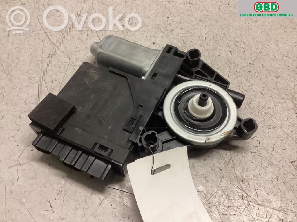 Volvo V60 Podnośnik szyby drzwi z silniczkiem 