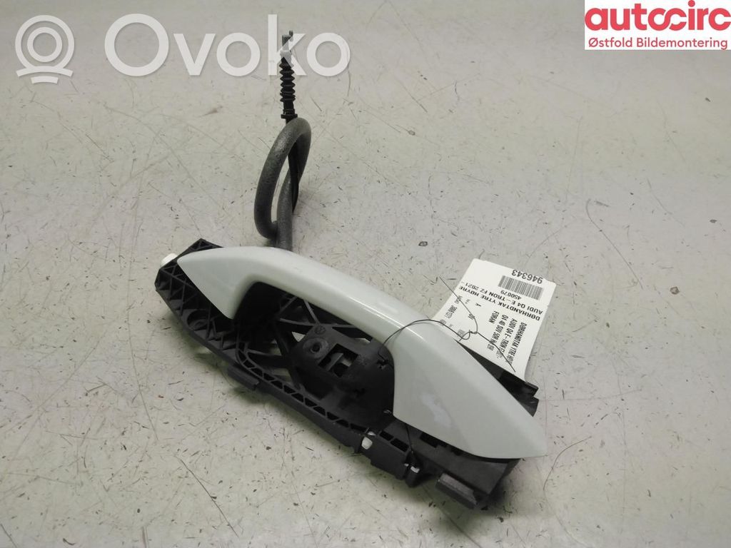 Manecilla externa puerta delantera   8Y0839240A,8V0839885,8V0839885,8Y0839240A