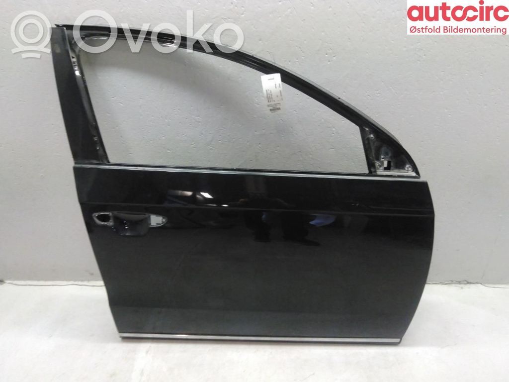 Volkswagen PASSAT B7 Etuoven lukko 
