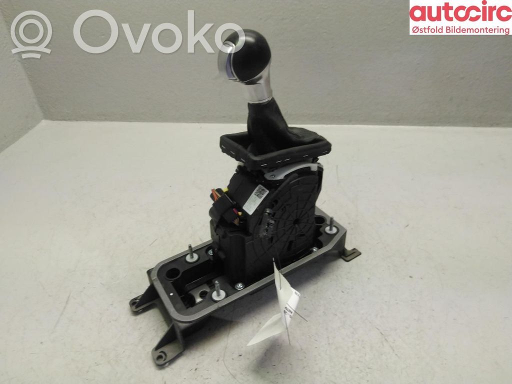 Audi A3 S3 8V Wybierak biegów 
